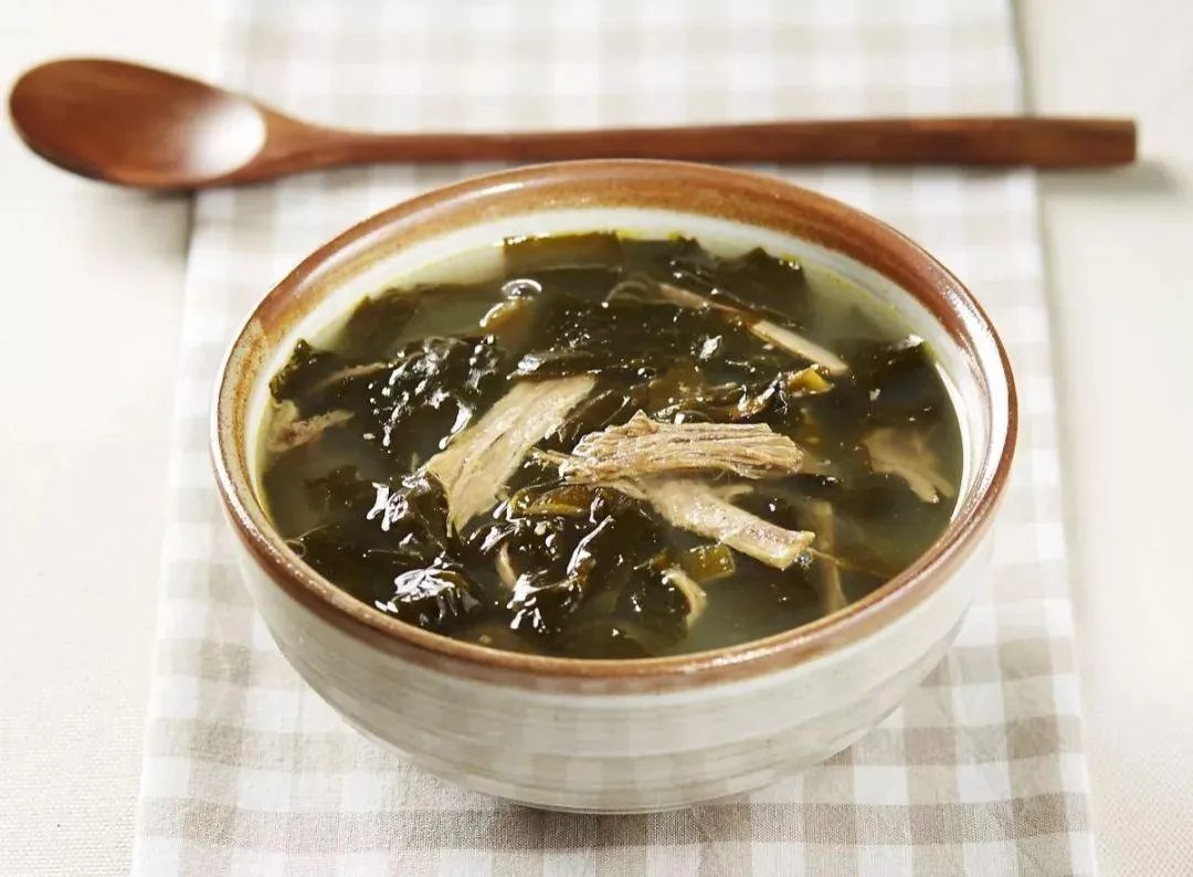 为何海带汤里的海带都打个结？