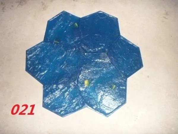 水泥压花地坪价格？多少钱一平方米？