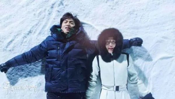 蓝色大海的传说在哪看?