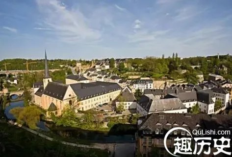 盘点世界十大最富国家中国超日本成第二富国家