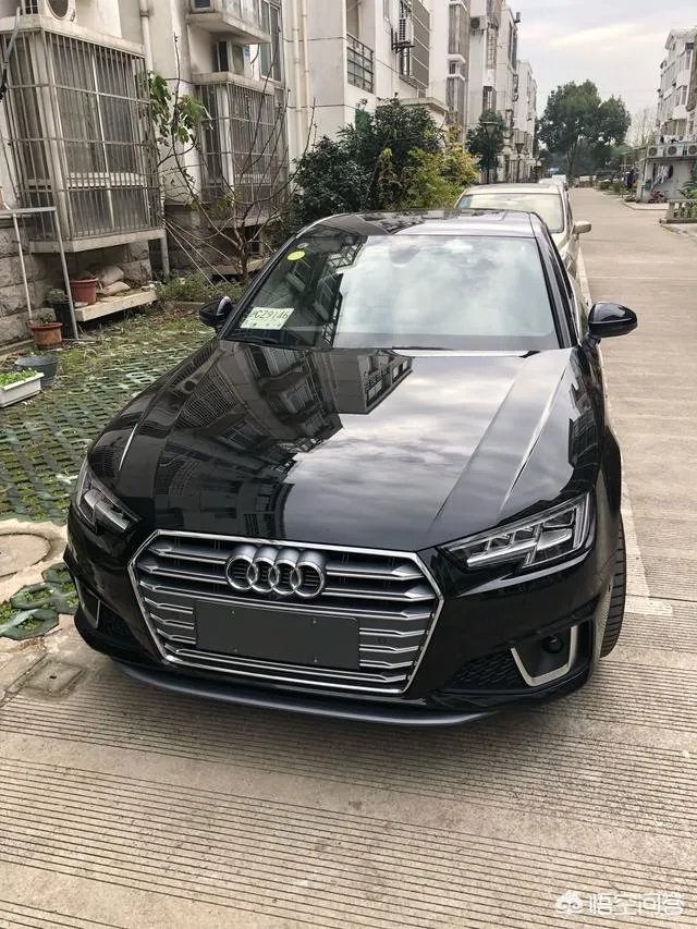 奥迪a4l首付多少，一月还多少可以开走？