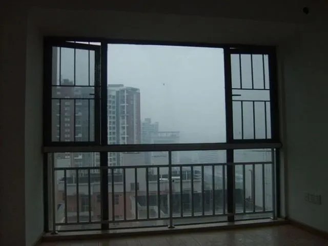 塑钢纱窗多少钱 纱窗什么材质好