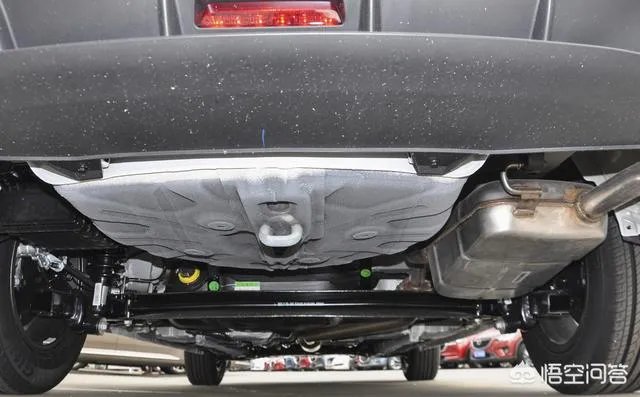 吉利帝豪有什么优缺点？