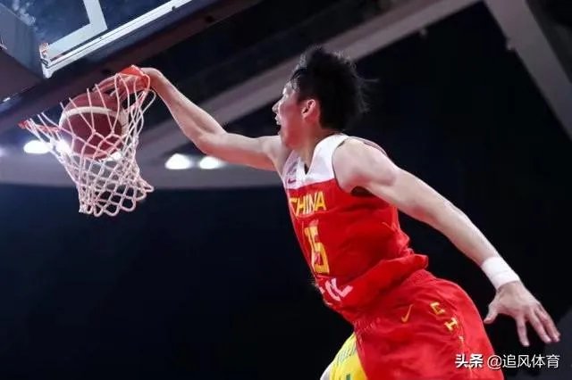 周琦：今晚是我们世界杯最后一场比赛，我们会背水一战！周琦还能做得更好吗？