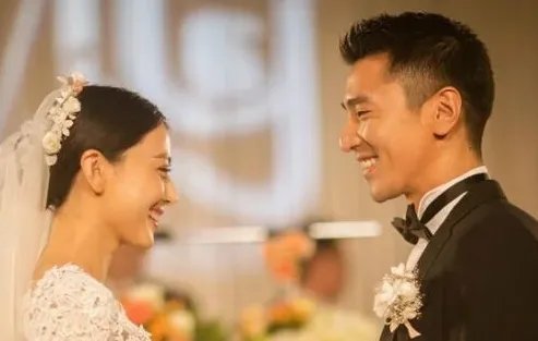 高圆圆在重庆经历了什么