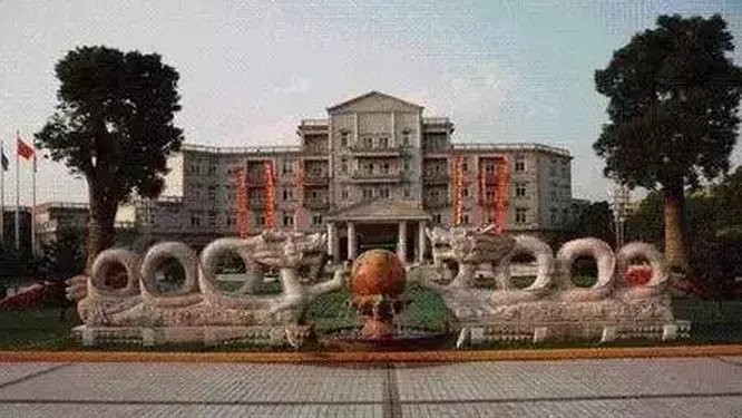 中国最土豪的六个村，到底多有钱？