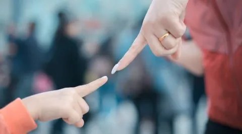 直系亲属关系包括哪些人