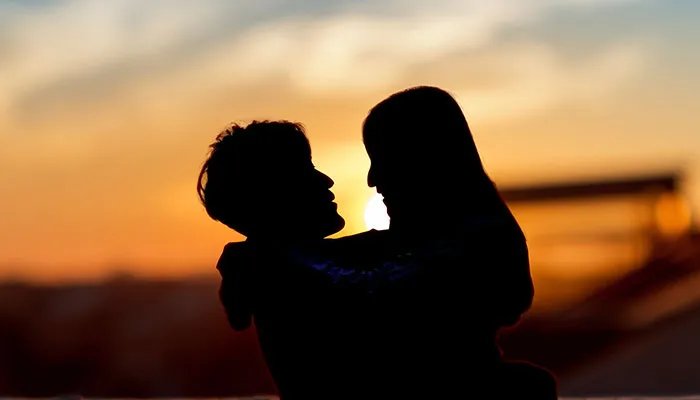 巨蟹女和狮子男合适吗 巨蟹女能拿住狮子男么