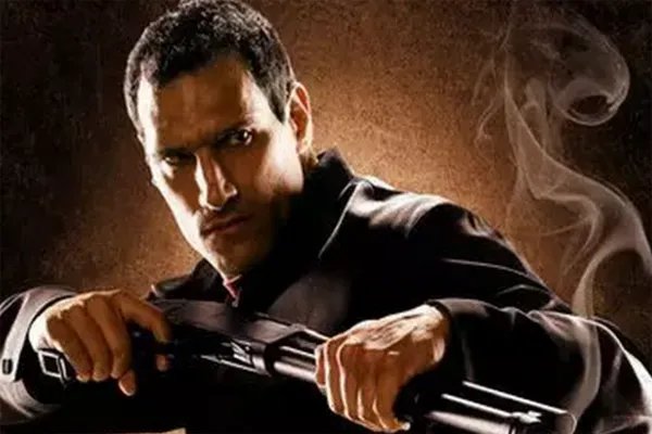 美国武打明星排行榜 第一名是第一位打入好莱坞的中国华人