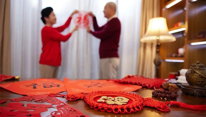 贴对联的寓意 贴对联的寓意是什么