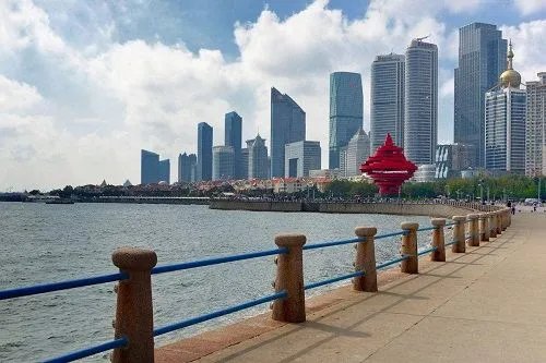 中国的海边城市都哪些？比较著名的海边城市又有哪些？