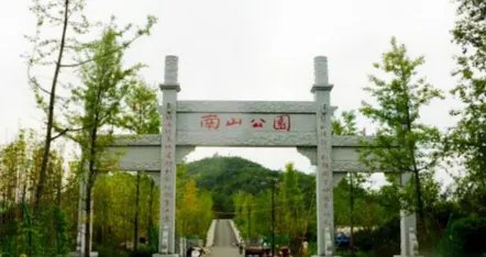 亲属称湖北21岁晨跑失联的女孩已去世了，致其去世的原因究竟是什么