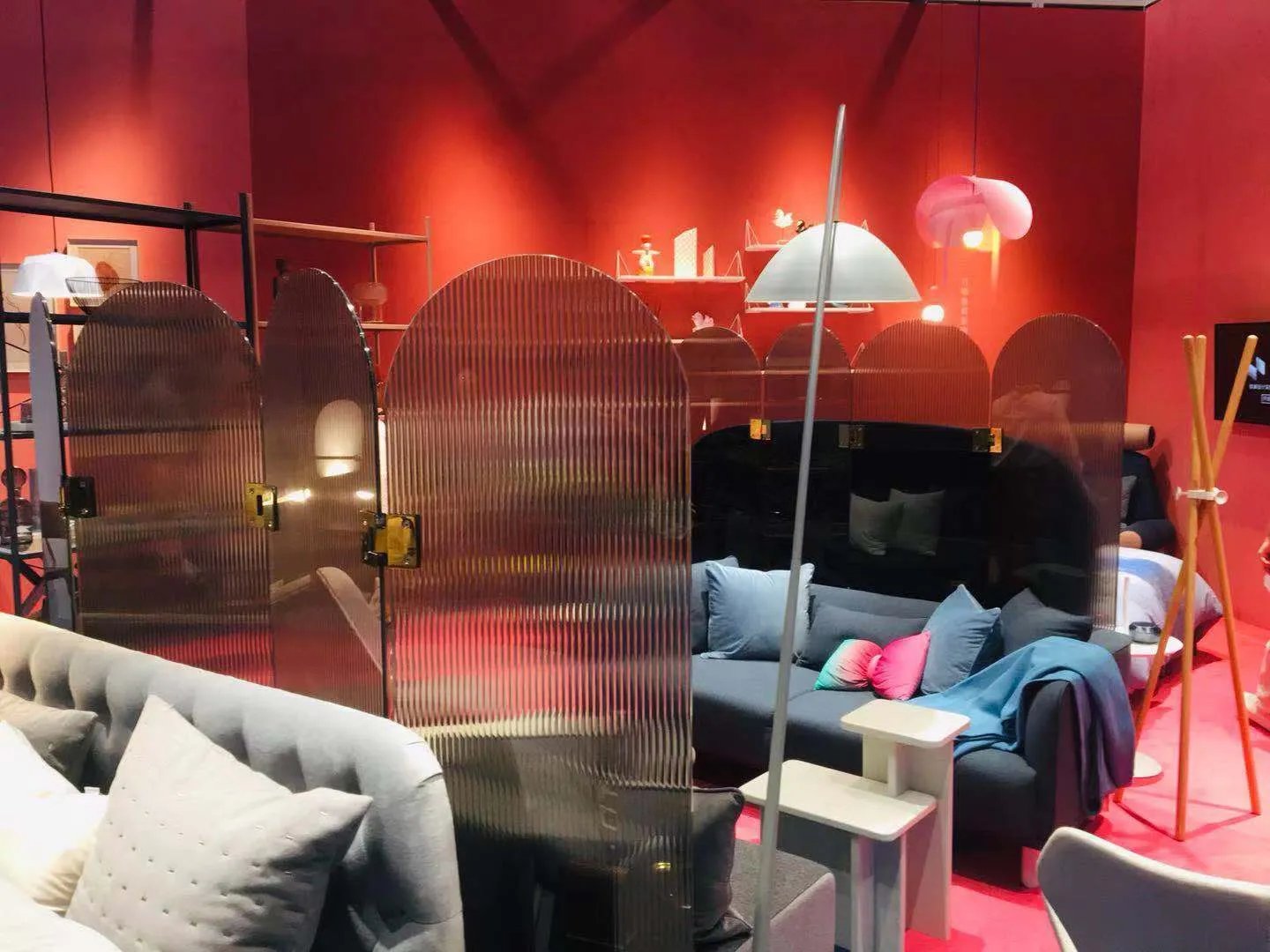 家具展上看家具：那些活色生香的家具们