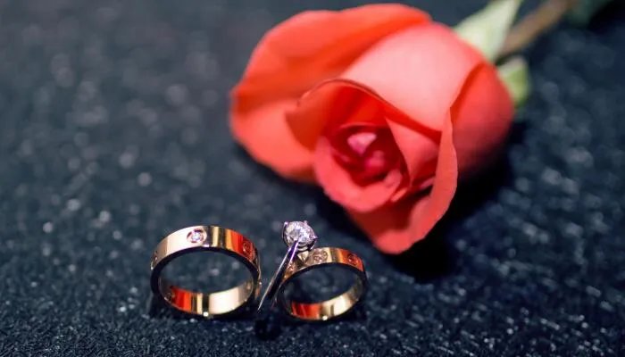 主婚人和证婚人的区别 如何区别主婚人和证婚人