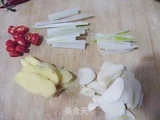 红烧鲤鱼