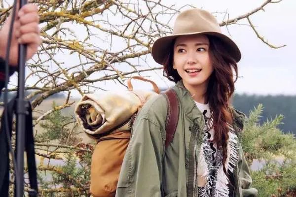 韩国明星和日本明星，你比较欣赏哪个国家的？