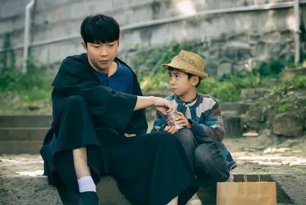 司藤白金的真实身份是什么 西竹是司藤的女儿吗