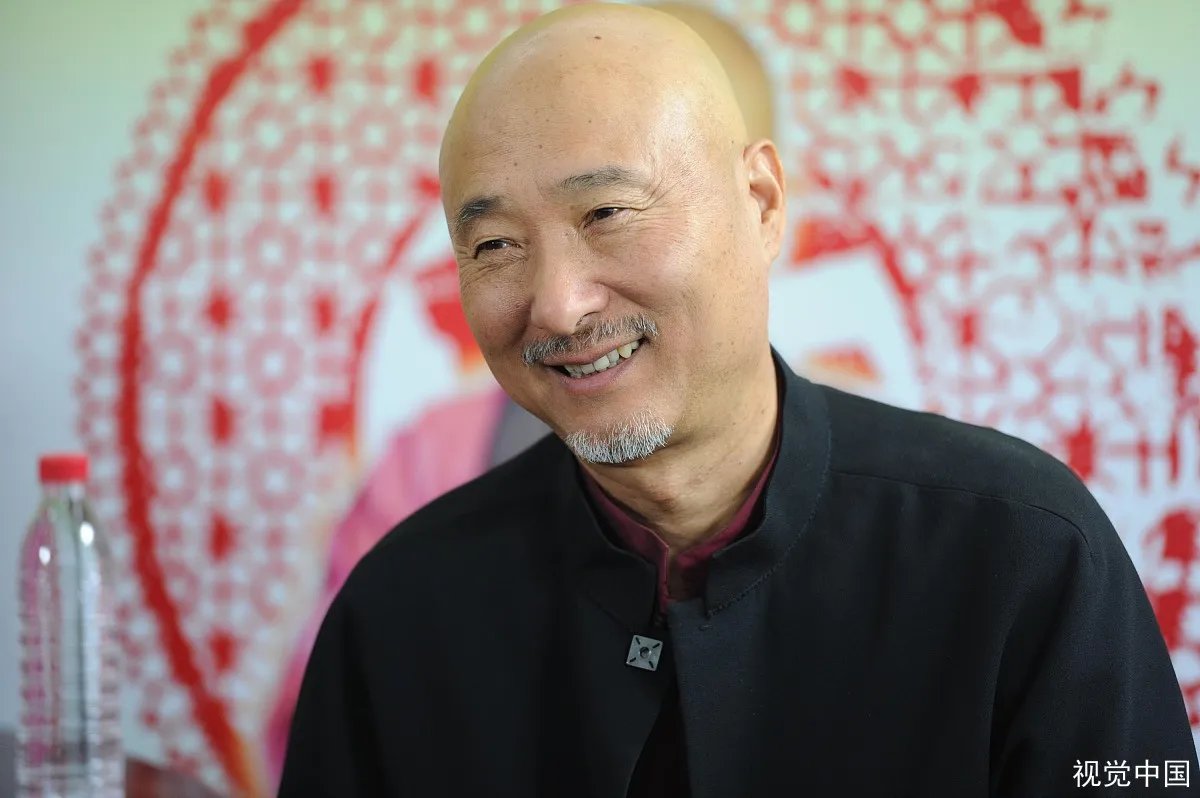 陈佩斯在人民日报撰文谈喜剧，他说了些什么？