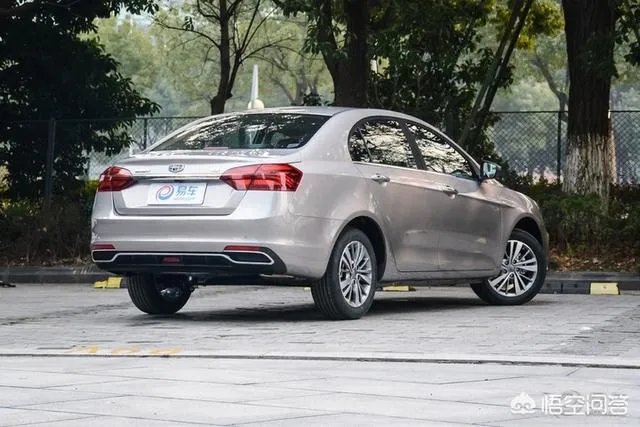 吉利帝豪有什么优缺点？