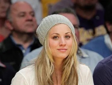 《生活大爆炸》演员凯莉·库柯离婚 ，他们离婚的原因是什么？