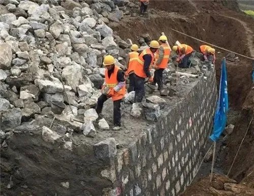 五种常见挡土墙类型是哪些