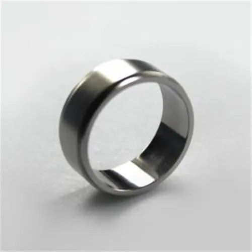 钛钢戒指一般多少钱   钛钢戒指的特点有哪些