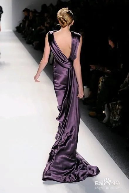 漂亮的晚礼服适合谁？