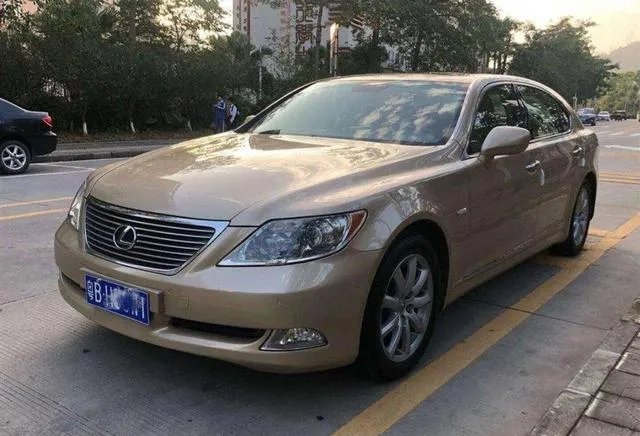 搜奔驰吉普图片及报价？