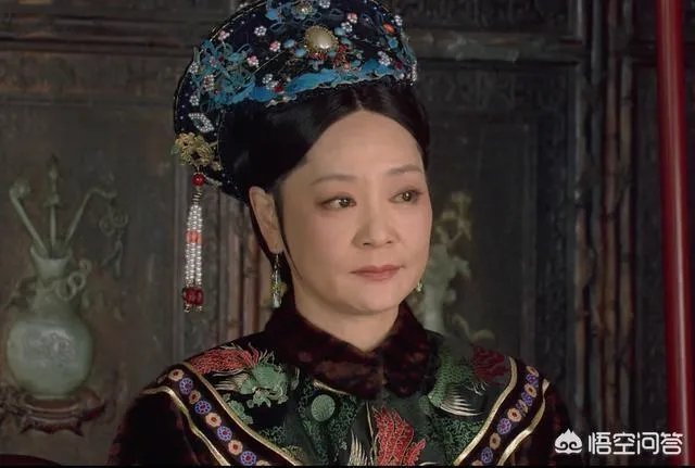 《甄嬛传》里，华妃怀孕的时候，雍正还不是皇上，那他为什么不让华妃有孩子？