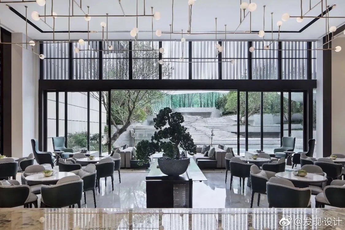 黄全新作高级灰演绎兼容并蓄的东方都市美学由设计师黄全最新打造...