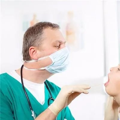 喉咙痛是什么原因引起的