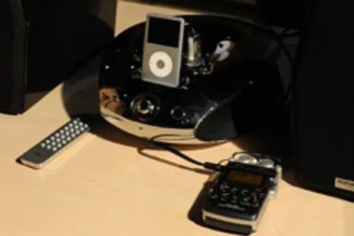 支持语音提示! 不见不散RV77视频解析