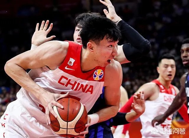 周琦：今晚是我们世界杯最后一场比赛，我们会背水一战！周琦还能做得更好吗？