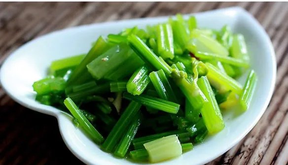 为什么芹菜叶子不能吃?