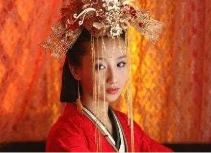 薄皇后的一生是什么样的？无一子嗣最后让人取代