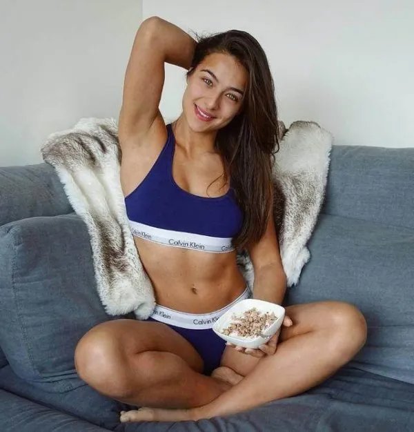 作为一个女孩子，怎样才算有气质？