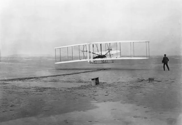 c17运输机和c5运输机有什么区别？