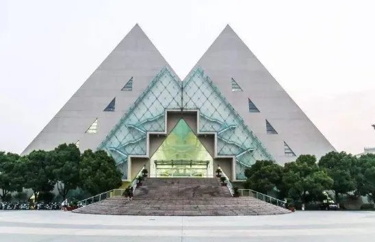 上海工程技术大学 好不好？整体实力怎么样？