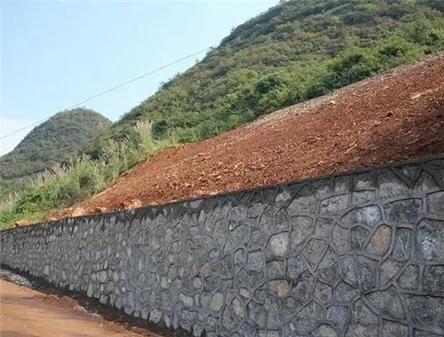 五种常见挡土墙类型是哪些