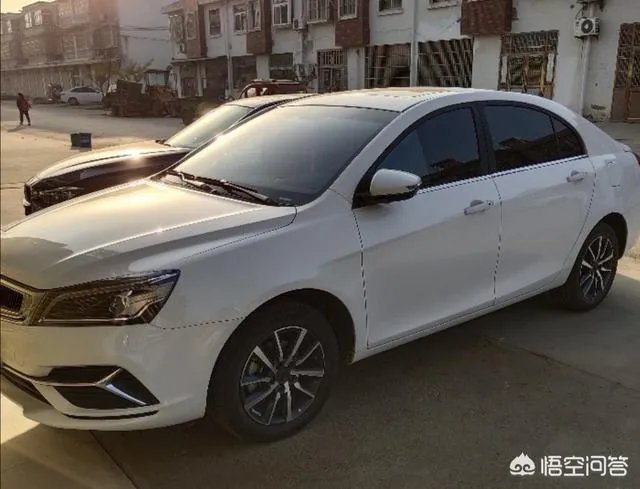 吉利帝豪有什么优缺点？