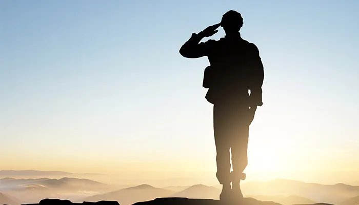 考军校要什么条件 考军校的条件是什么