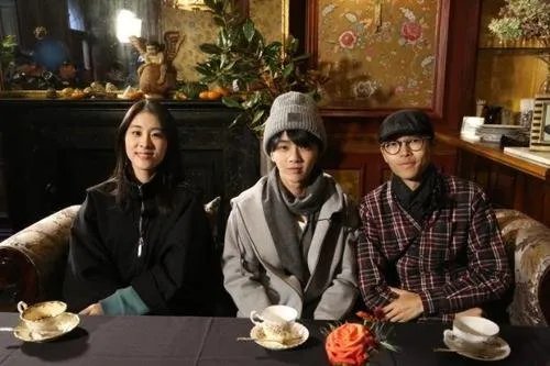 张碧晨微博评论骂声一片,华晨宇粉丝是否应该为此事“背锅”?