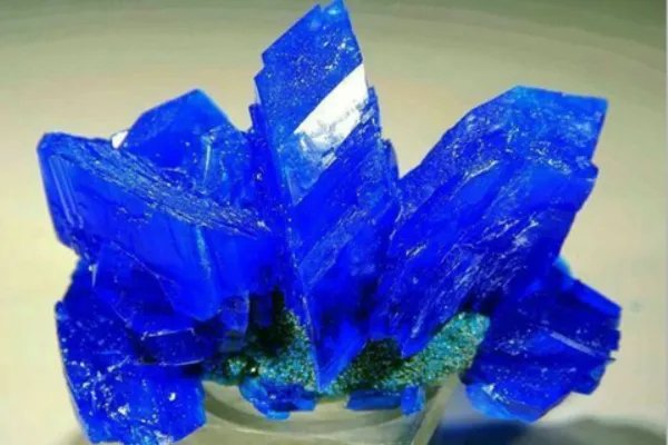 五水硫酸铜被这么叫的原因？