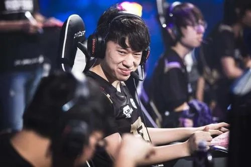 Lpl常规赛最佳阵容公布，这些阵容算是最强阵容吗？