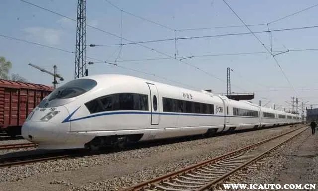 和谐号和复兴号的区别，智能动车组和复兴号有什么区别