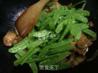 荷兰豆炒五花肉