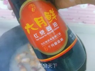 鹌鹑蛋红烧肉