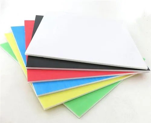 雪弗板和亚克力板的区别是什么