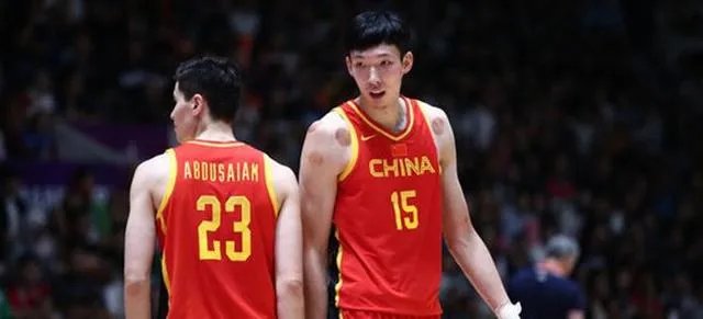 从青训队选拔5人进一线队，新疆男篮为什么要大换血？