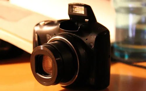 一般的数码相机多少钱  数码相机哪个牌子好